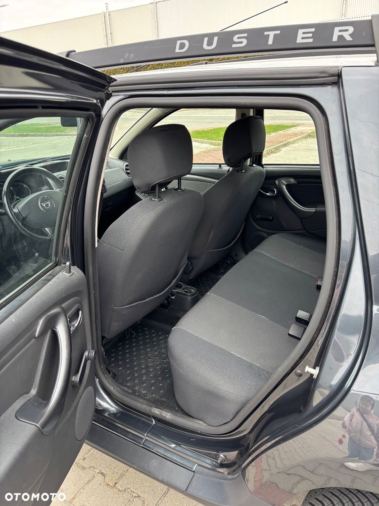 Dacia Duster 1.6 SCe Laureate S&S - 16