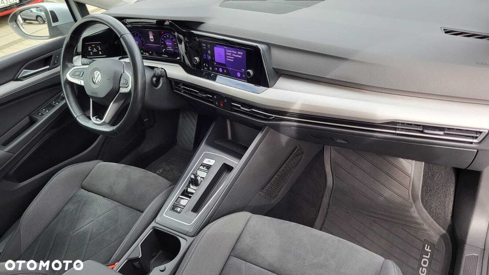 Volkswagen Golf Variant - 14