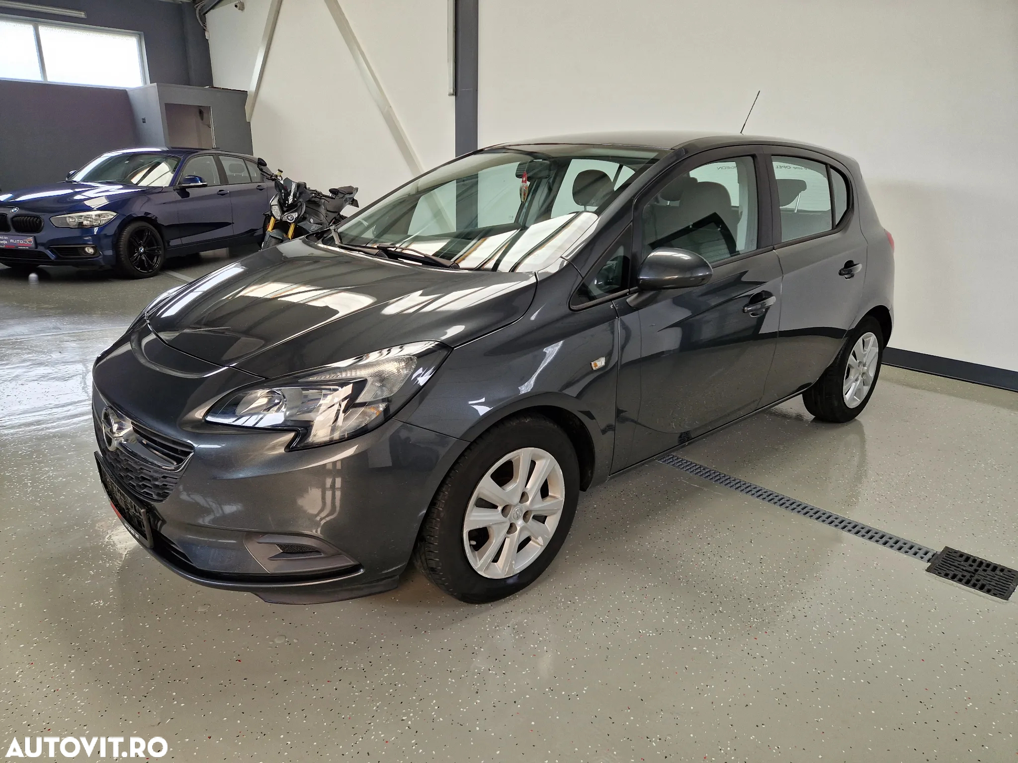 Opel Corsa 1.3 CDTI ECOTEC Drive - 2