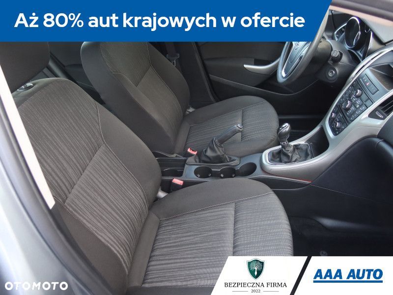 Opel Astra - 10