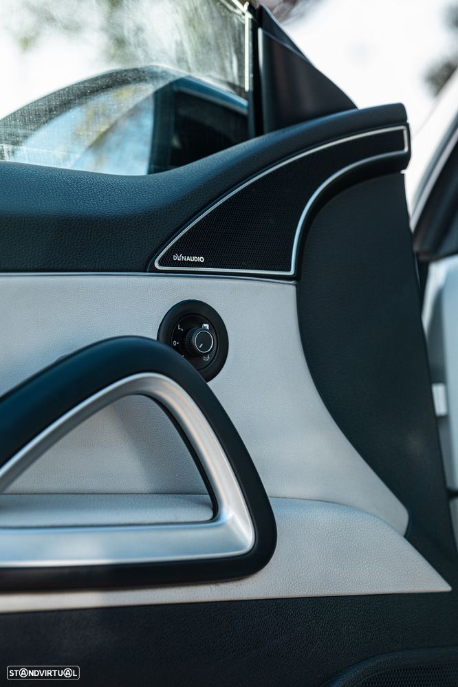 VW Scirocco 2.0 TDI Sport DSG - 11