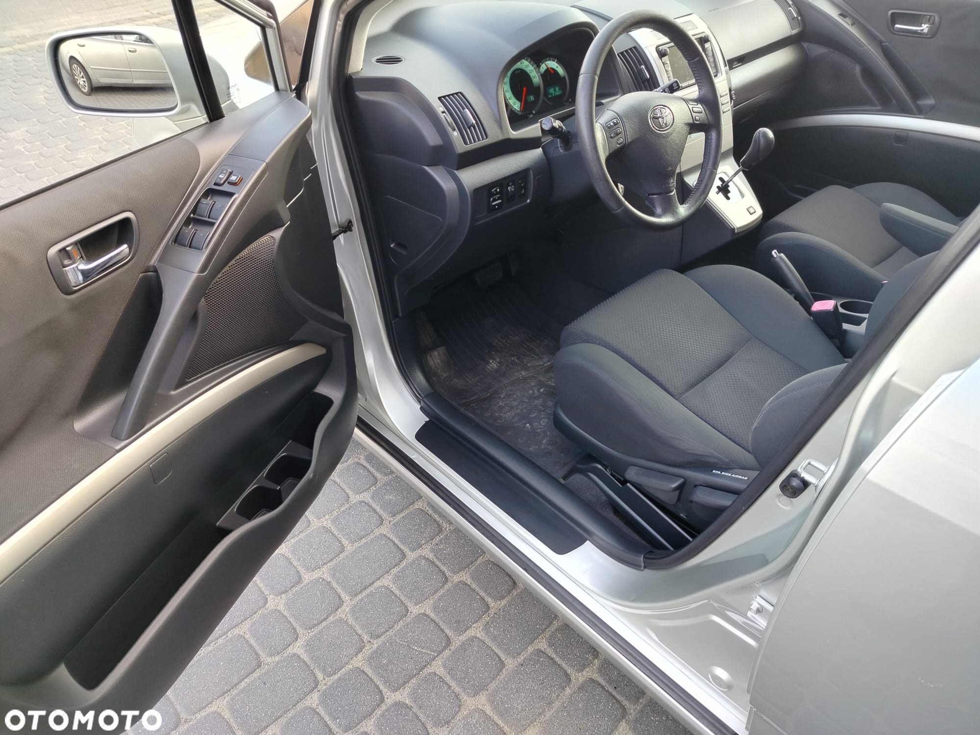 Toyota Corolla 1.8 LE - 16