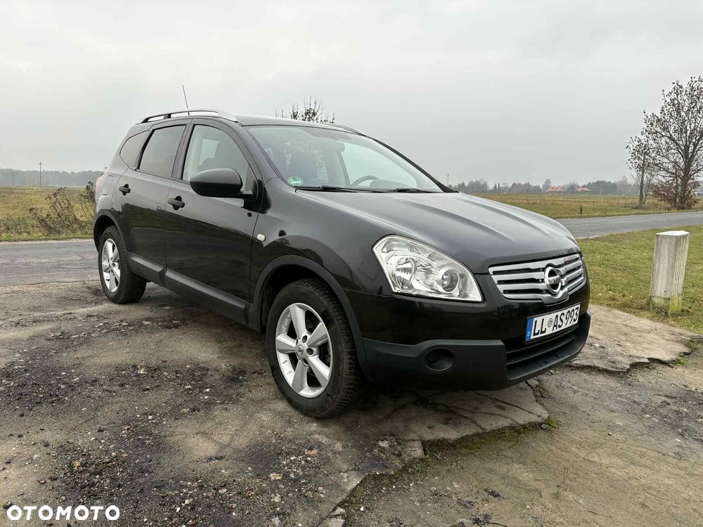 Nissan Qashqai+2 2.0 visia - 17