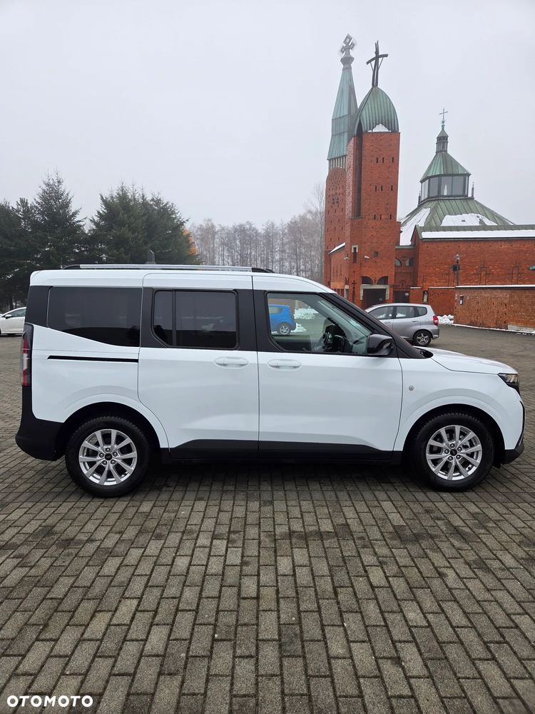 Ford Tourneo Courier 1.0 EcoBoost Titanium - 12