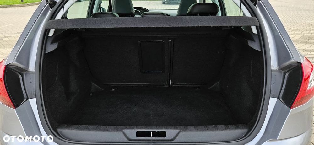 Peugeot 308 PureTech 130 GPF EAT8 Stop & Start Allure Pack - 18