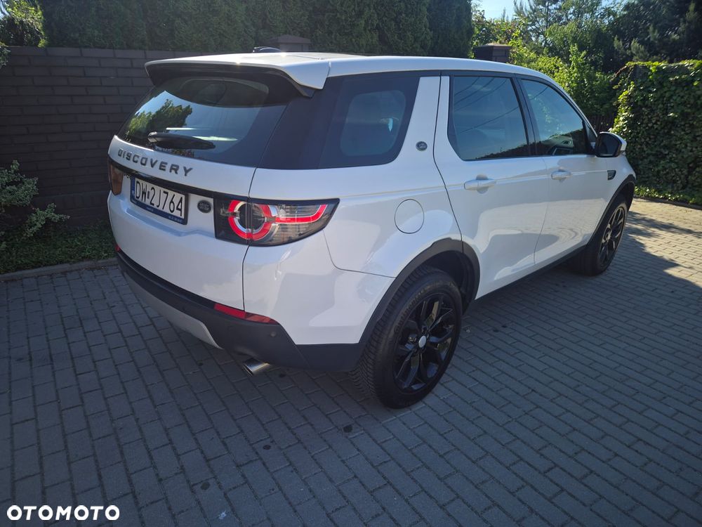 Land Rover Discovery Sport 2.0 TD4 HSE - 9