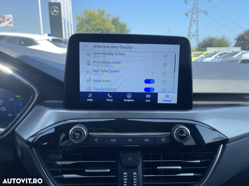 Ford Kuga - 18