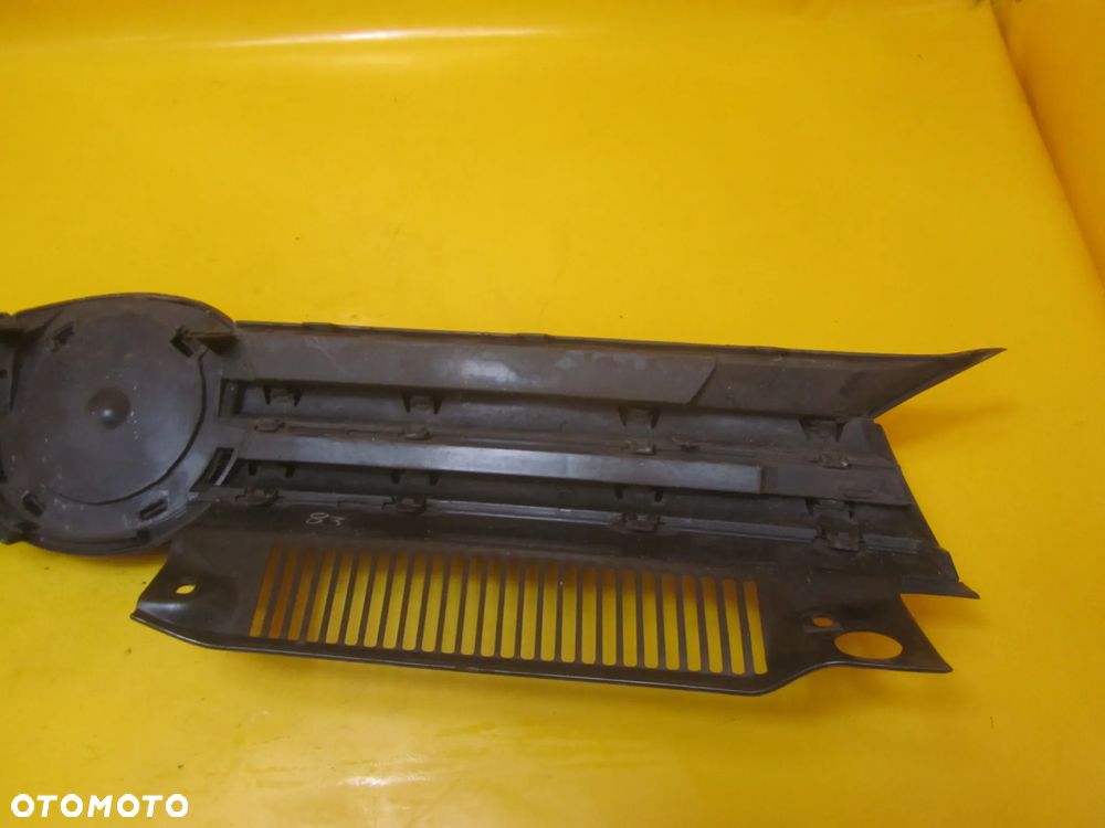 Grill Atrapa Volkswagen Golf VI 2008R- - 4