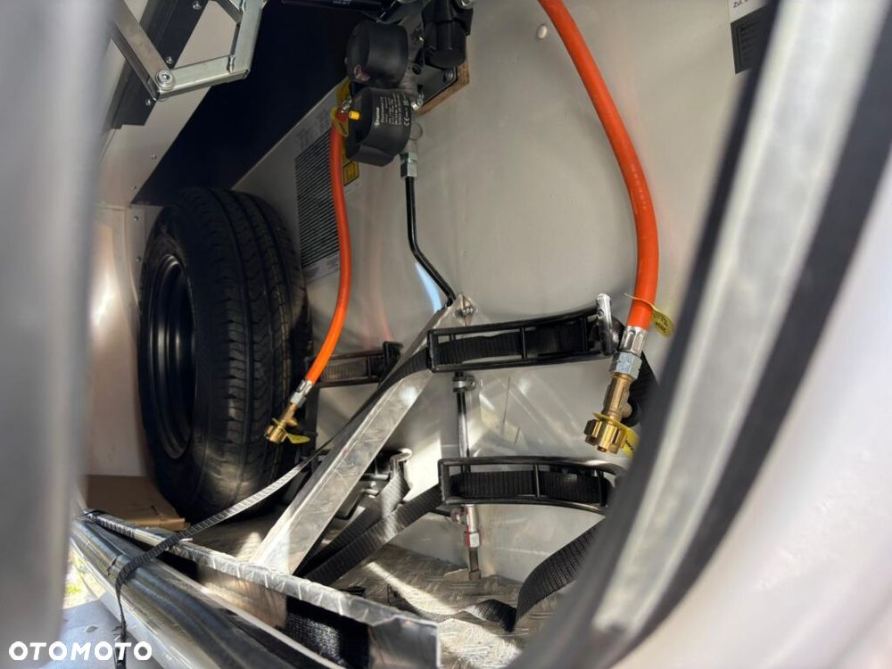 Hymer-Eriba Nova 465 - 24