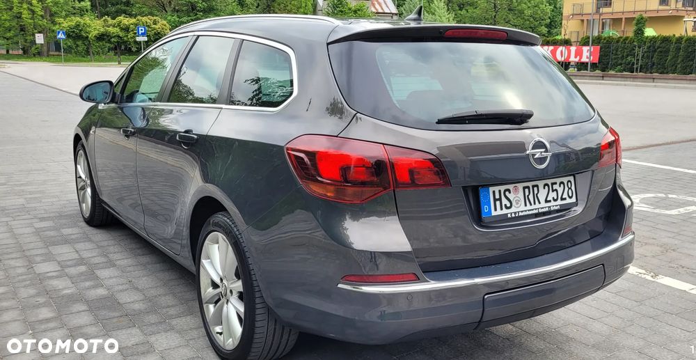 Opel Astra 1.6 SIDI Turbo Automatik Innovation - 5