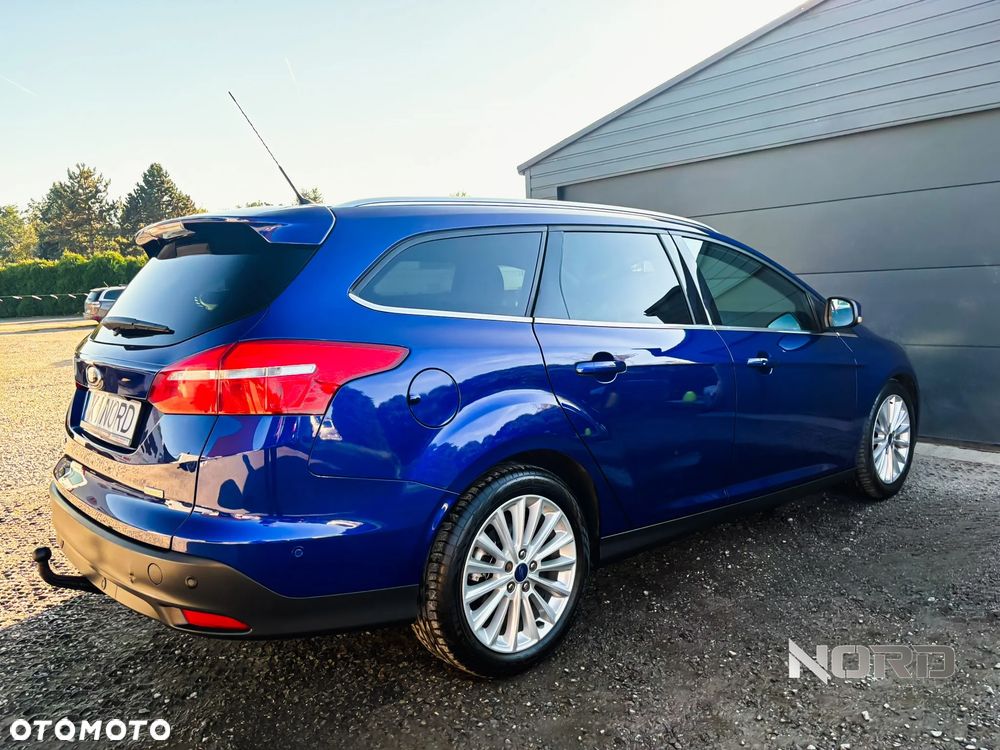Ford Focus 1.0 EcoBoost Titanium - 9
