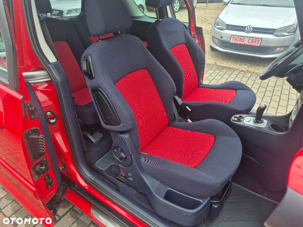 Peugeot 1007 110 2-Tronic RC-Line - 11