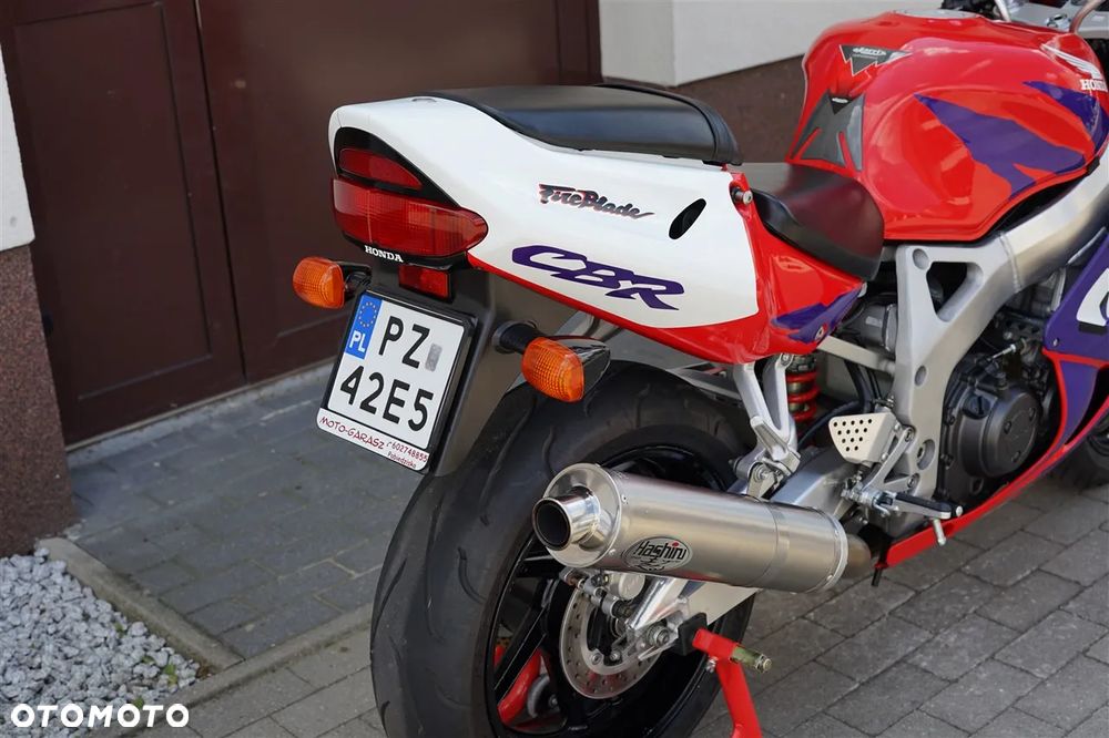 Honda CBR - 6