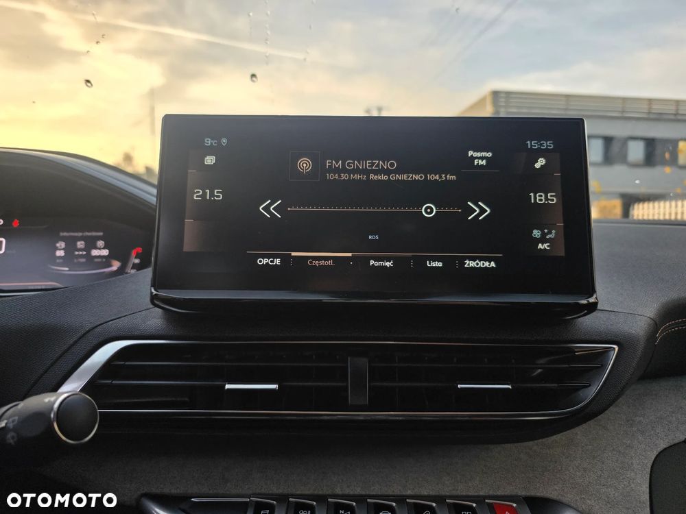 Peugeot 5008 BlueHDi 130 EAT8 GT - 28