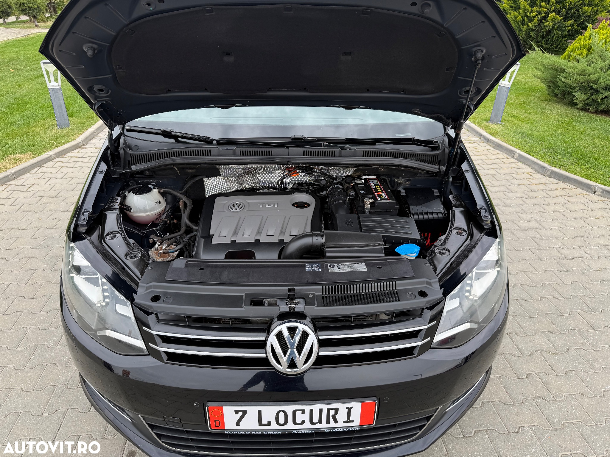 Volkswagen Sharan 2.0 TDI DSG Blue Motion Highline - 26