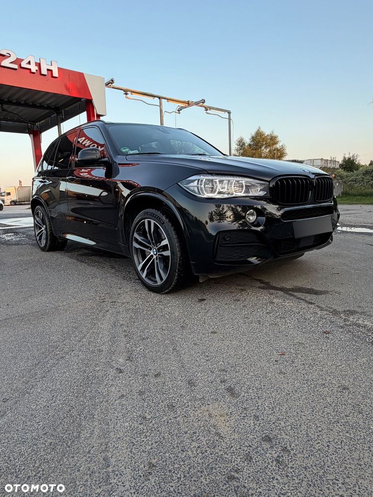 BMW X5 M M50d - 16