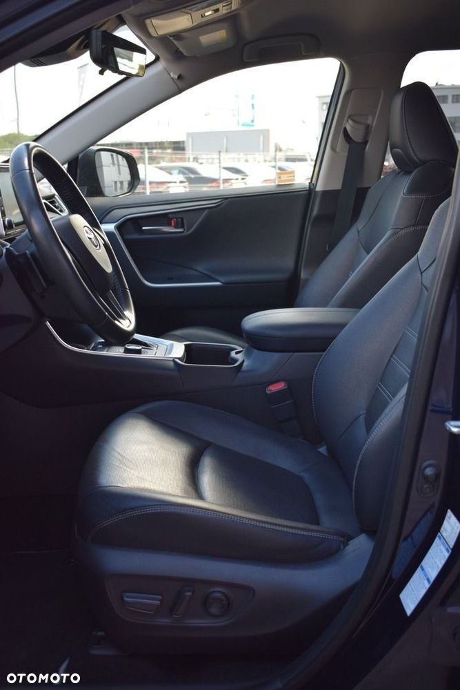 Toyota RAV4 - 12