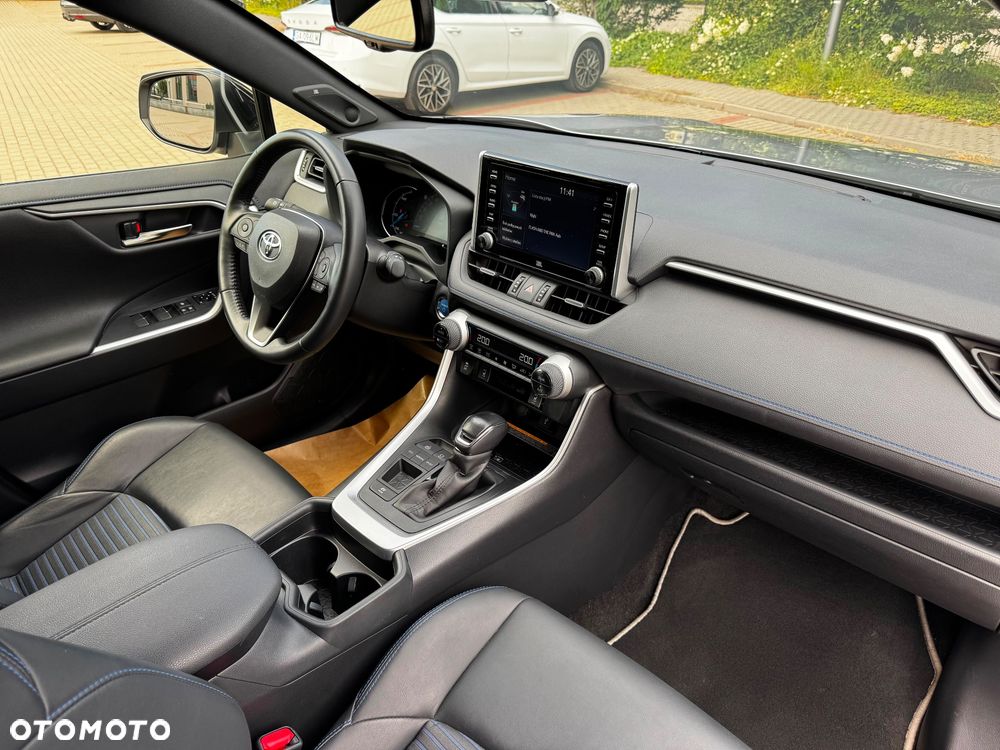 Toyota RAV4 2.5 Hybrid Selection 4x2 - 6