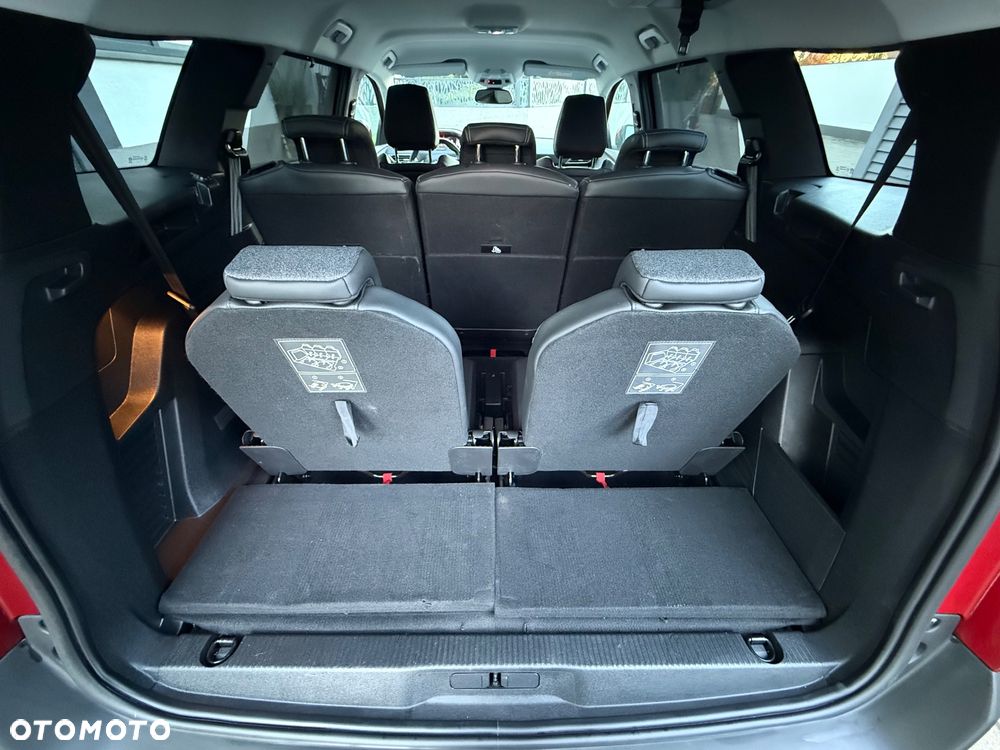 Peugeot 5008 - 25