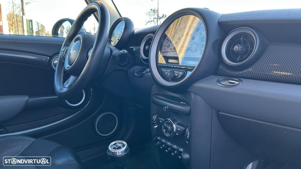 MINI Clubman Cooper SD - 24