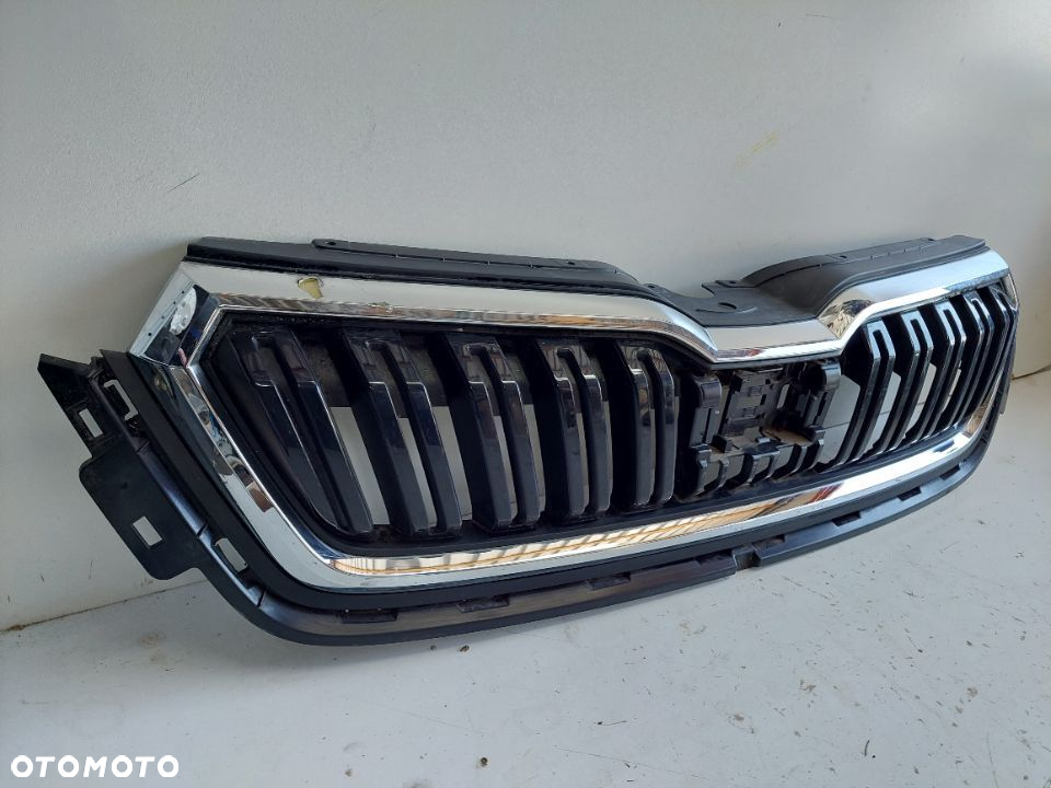 Skoda Kamiq atrapa grill - 2