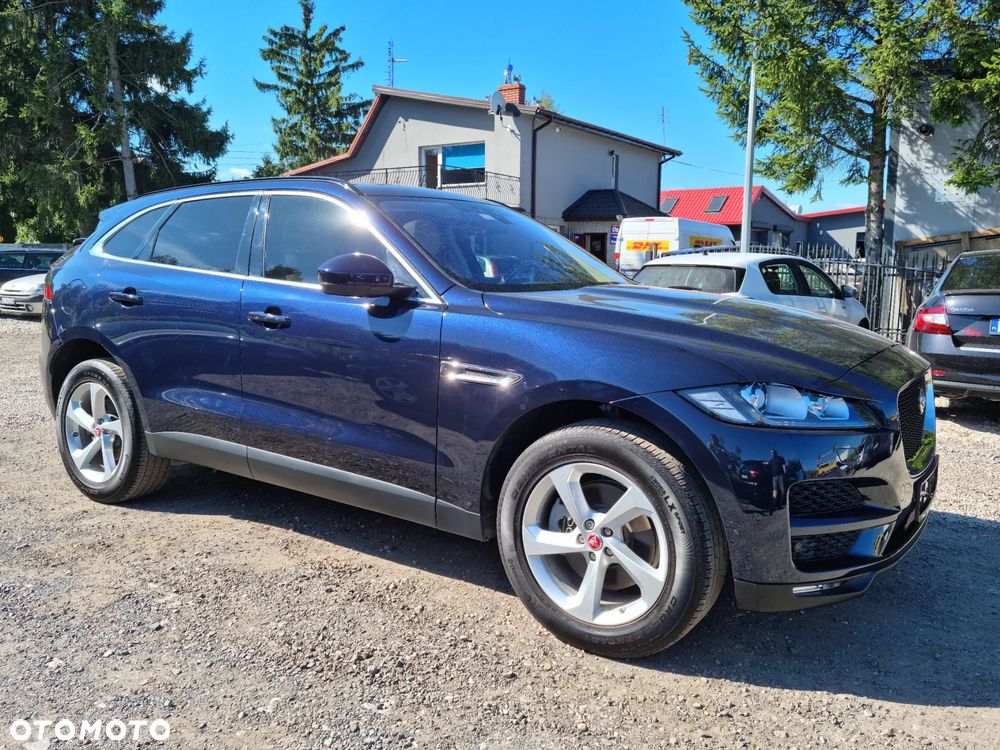 Jaguar F-Pace 30t AWD Prestige - 12