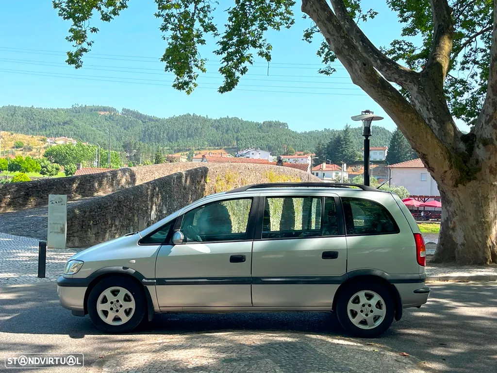 Opel Zafira 2.0 DTi Elegance - 9