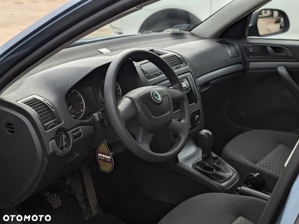 Skoda Octavia 1.4 - 7