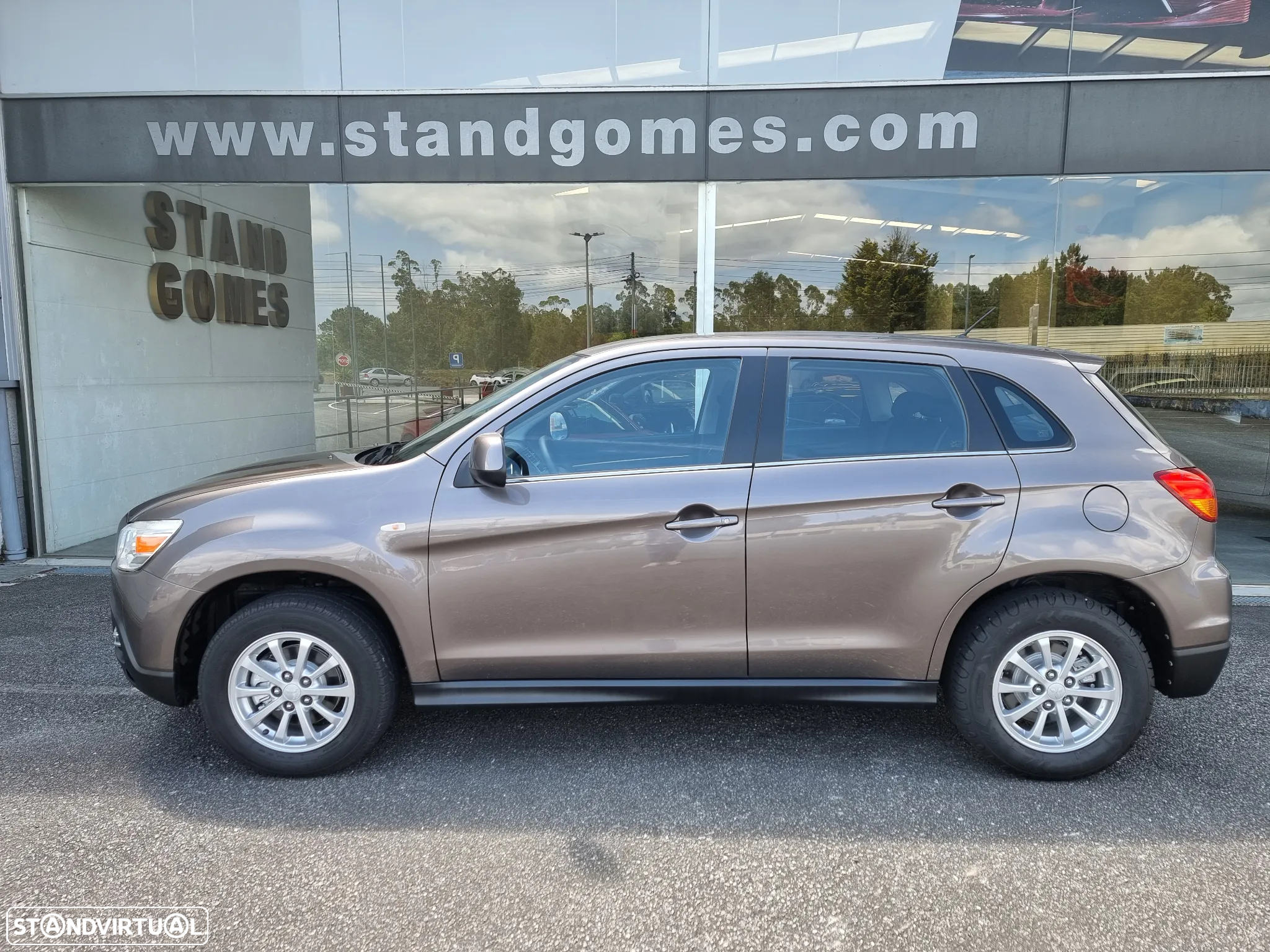 Mitsubishi ASX 1.8 DI-D Instyle - 4