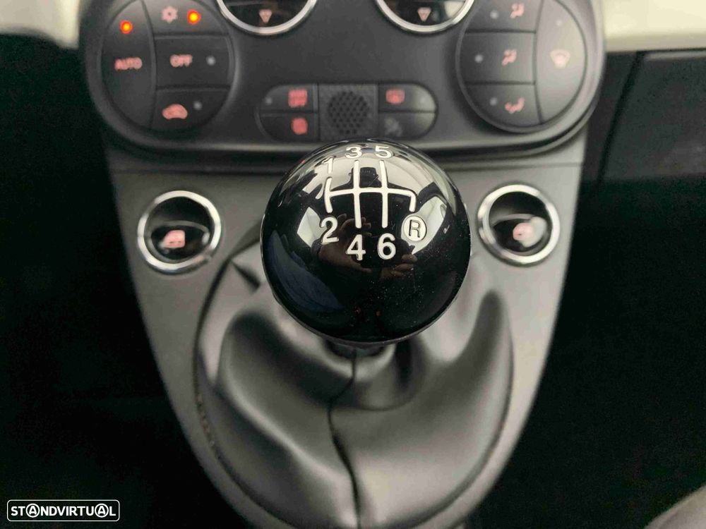 Fiat 500C 1.0 Hybrid - 10