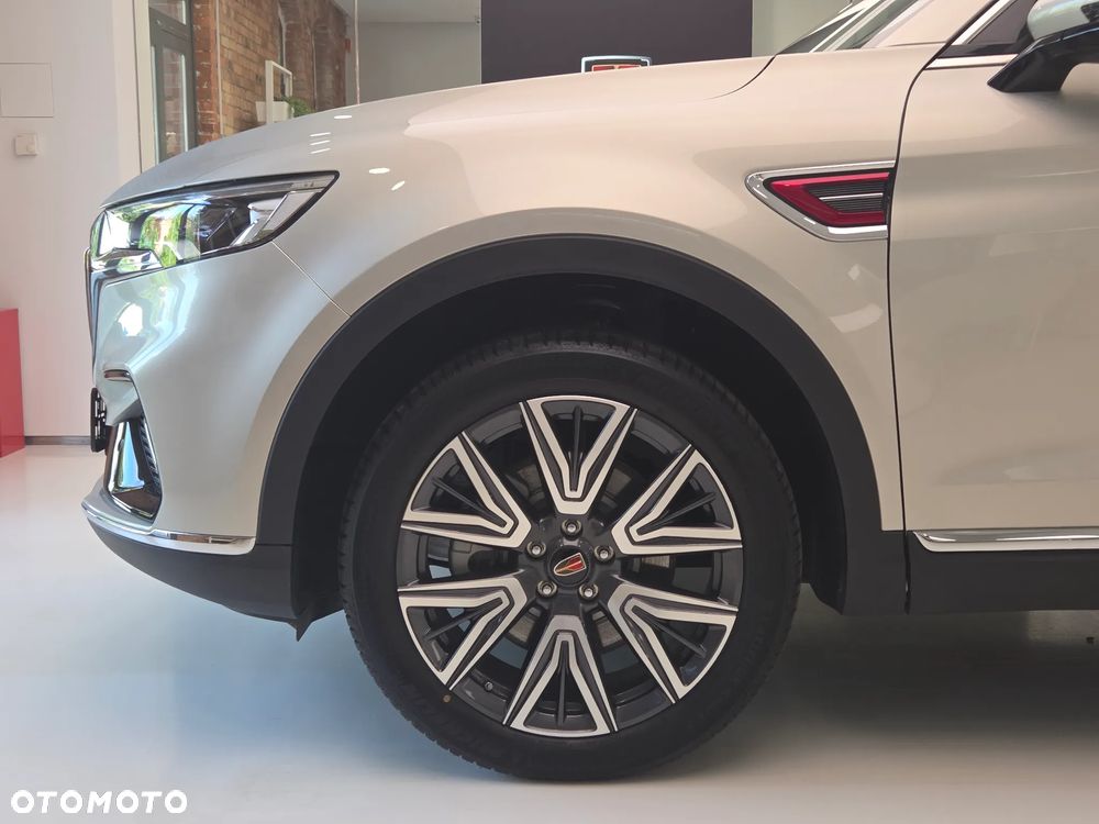 Hongqi HS5 2.0T AWD - 7