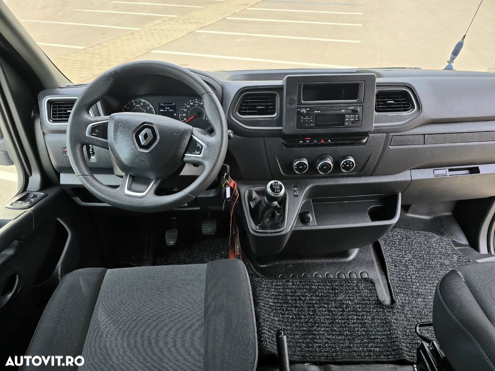 Renault Master - 32