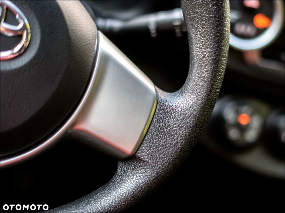 Toyota Yaris - 21