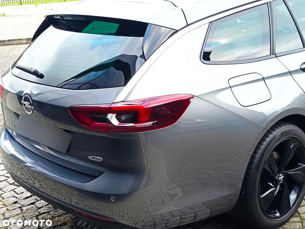 Opel Insignia Sports Tourer 2.0 Diesel 4x4 Ultimate Exclusive - 11