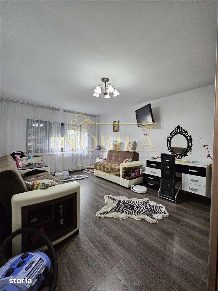 IN EXVLUSIVITATE APARTAMENT 2 CAMERE PARTER DE VANZARE IN ONESTI — fotografia 1