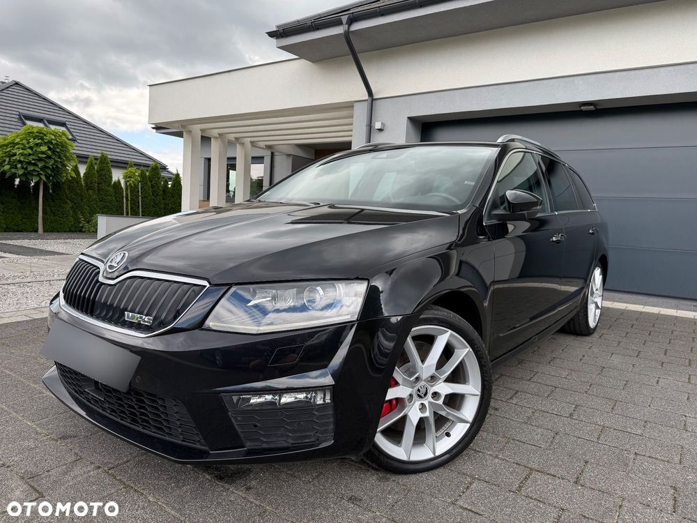 Skoda Octavia 2.0 TDI DSG RS - 3