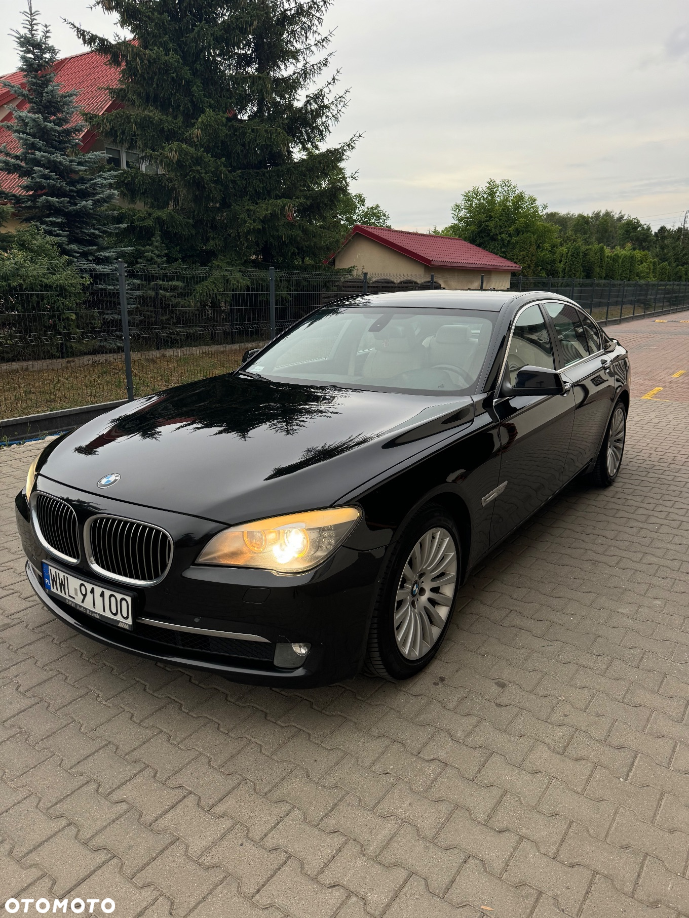 BMW Seria 7 740d xDrive - 37