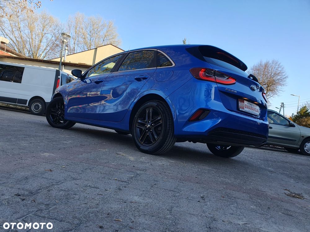Kia Ceed - 29