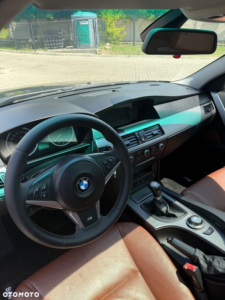 BMW Seria 5 525i - 18