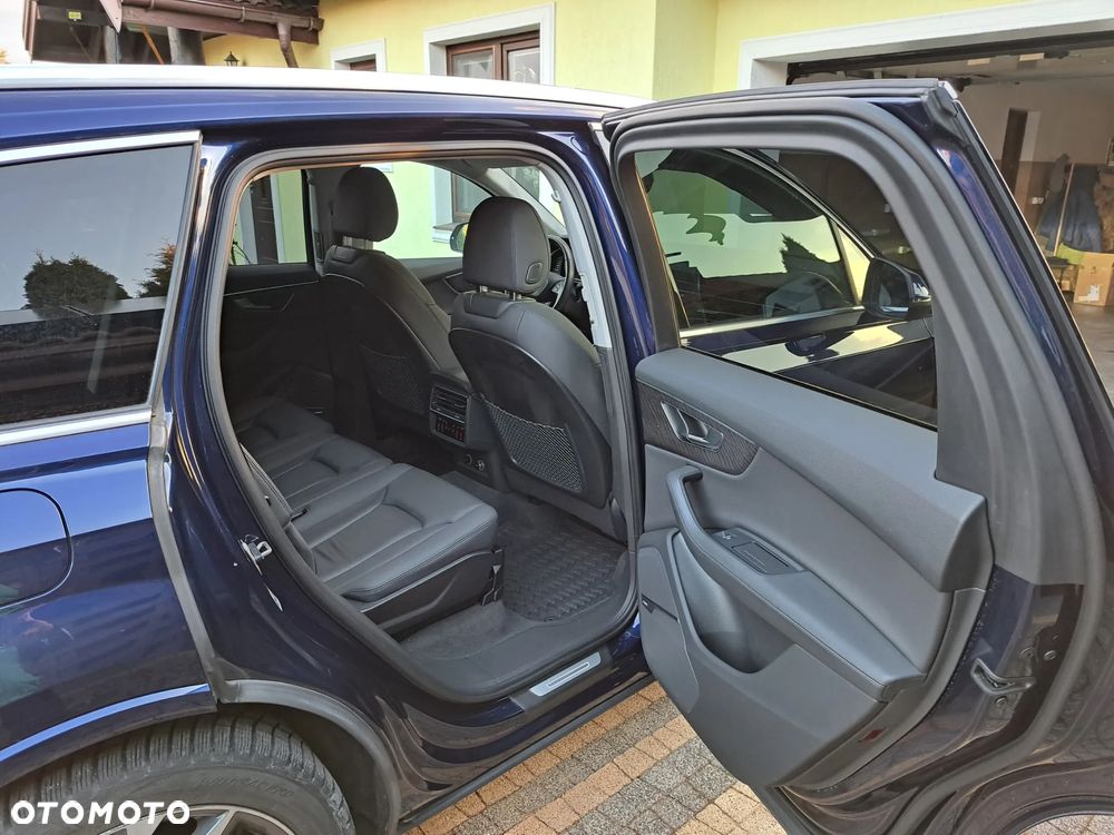 Audi Q7 45 TDI mHEV Quattro S Line Tiptr - 16