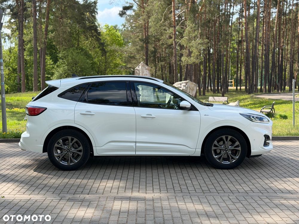 Ford Kuga 2.0 EcoBlue Hybrid ST-LINE - 2