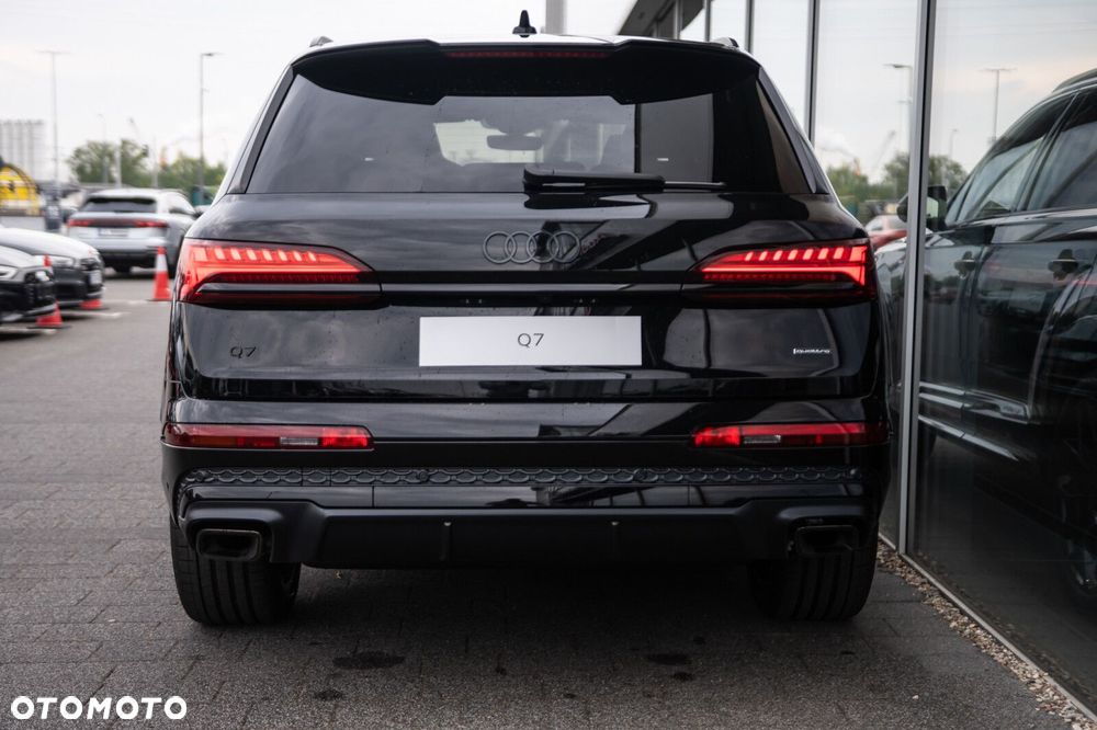 Audi Q7 50 TDI mHEV Quattro S Line Tiptr - 5