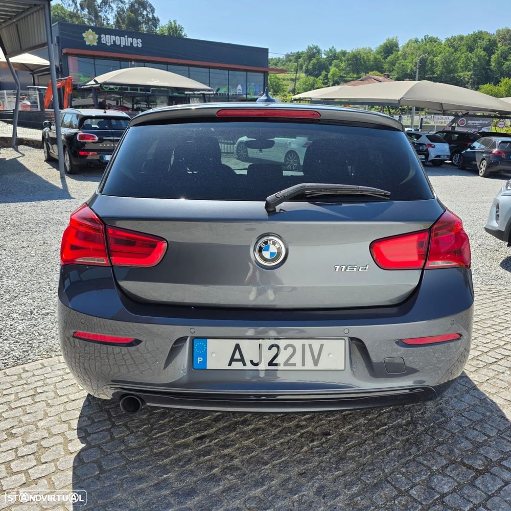 BMW 116 d Line Sport - 11