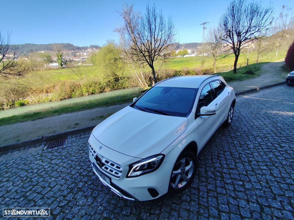 Mercedes-Benz GLA 180 CDI Urban Aut. - 1