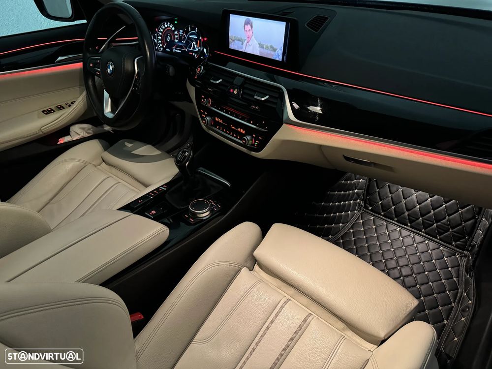 BMW 520 d Modern Line - 16