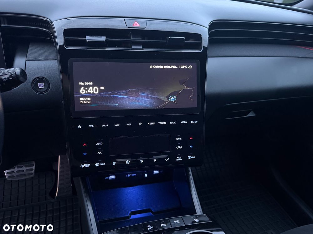 Hyundai Tucson - 8