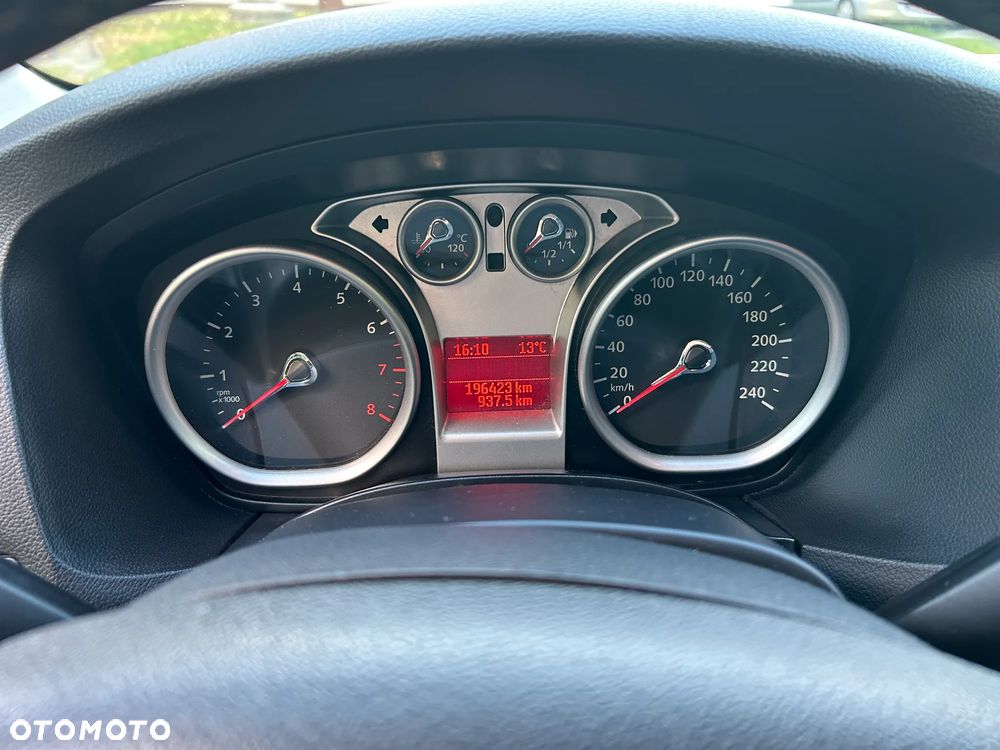 Ford Focus - 9