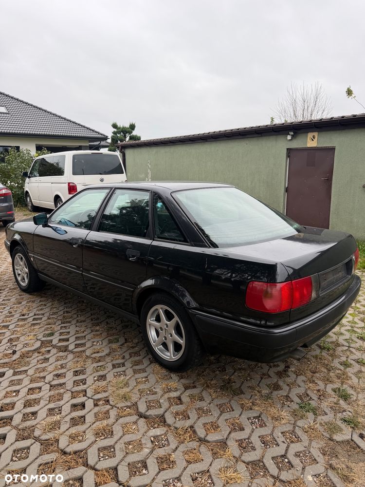 Audi 80 2.0 E - 1