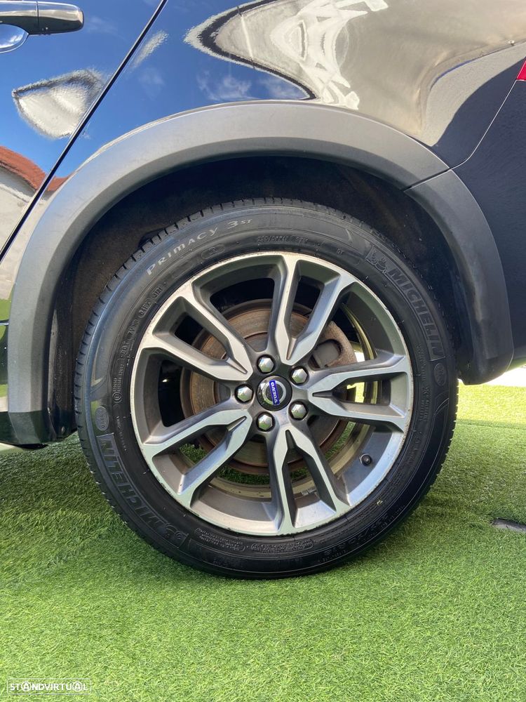 Volvo V60 Cross Country 2.0 D4 Pro - 52