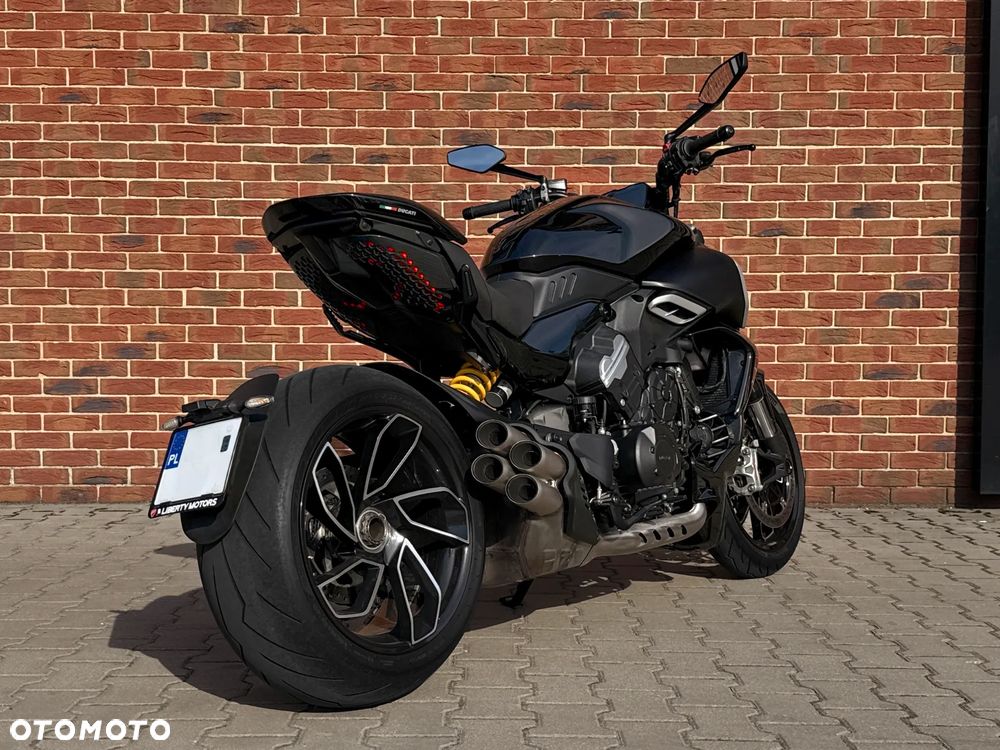 Ducati Diavel - 4